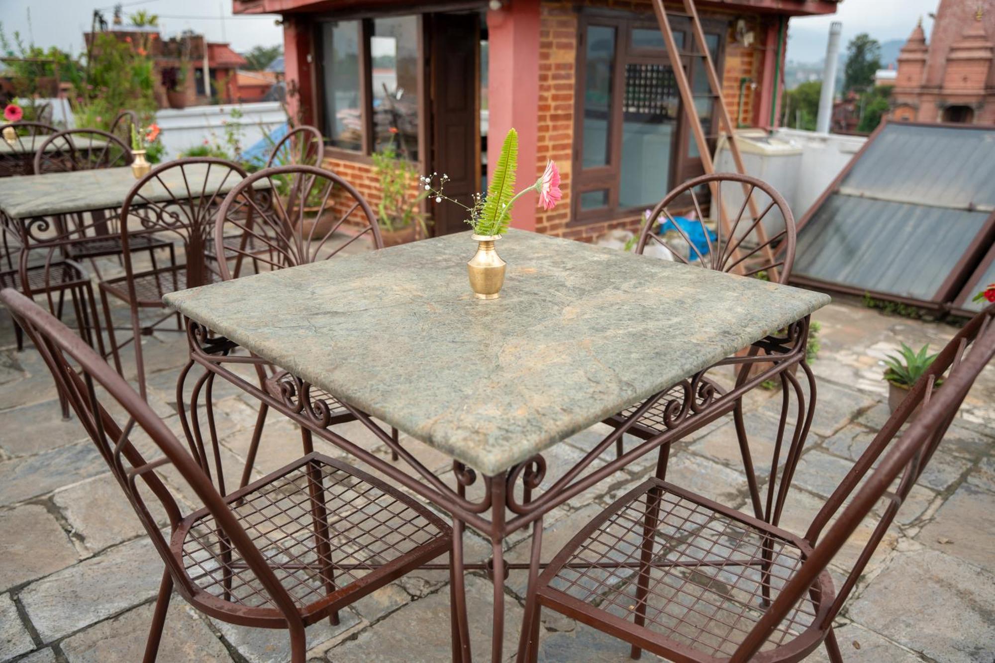 Golden Gate Guest House Bhaktapur Exterior photo