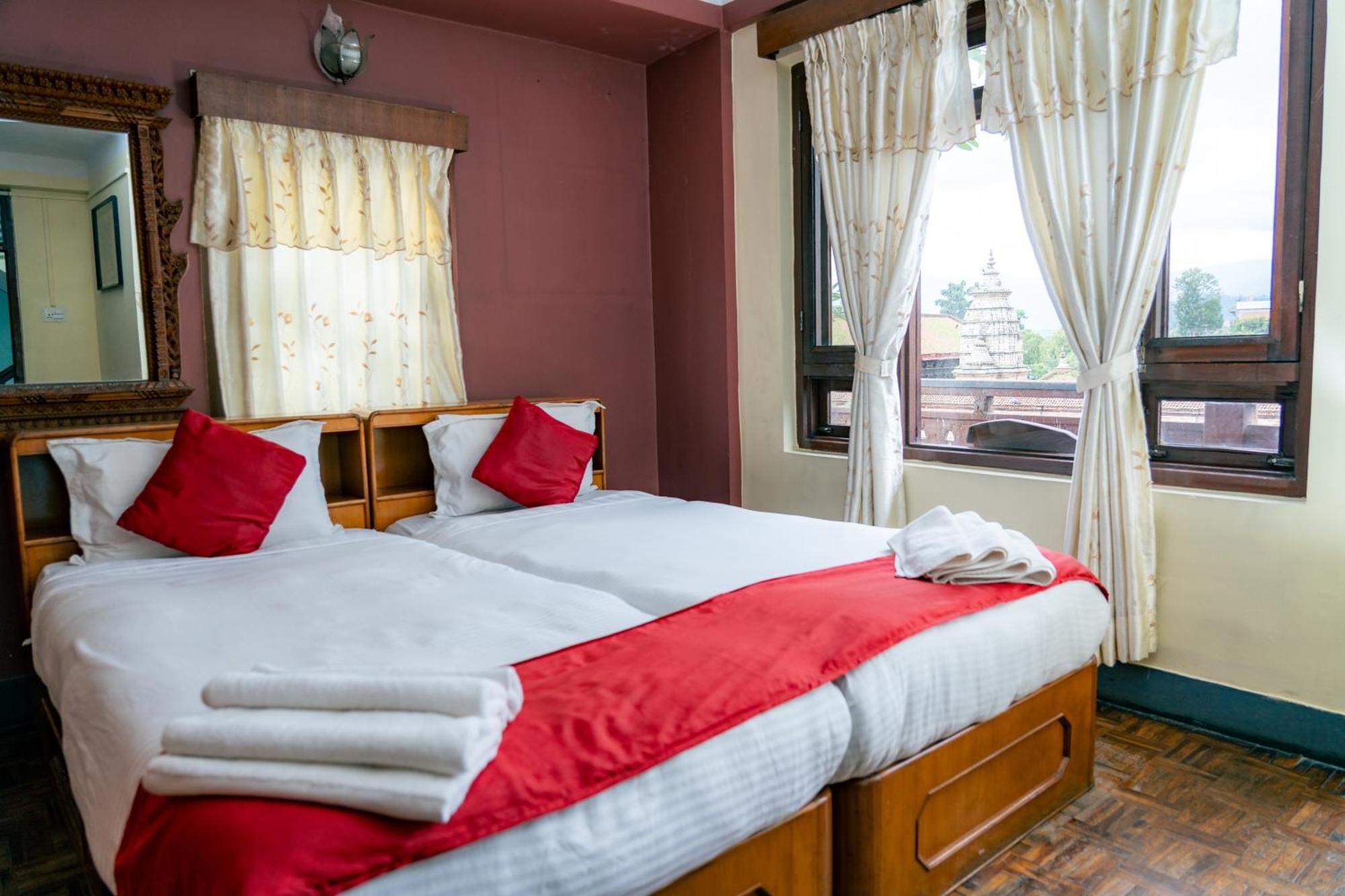 Golden Gate Guest House Bhaktapur Exterior photo